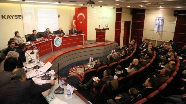 Kayseri İmar Ve İnşaat Müteahhitlerine Kentsel Dönüşüm Binaları Hakkında Bilgi Verildi