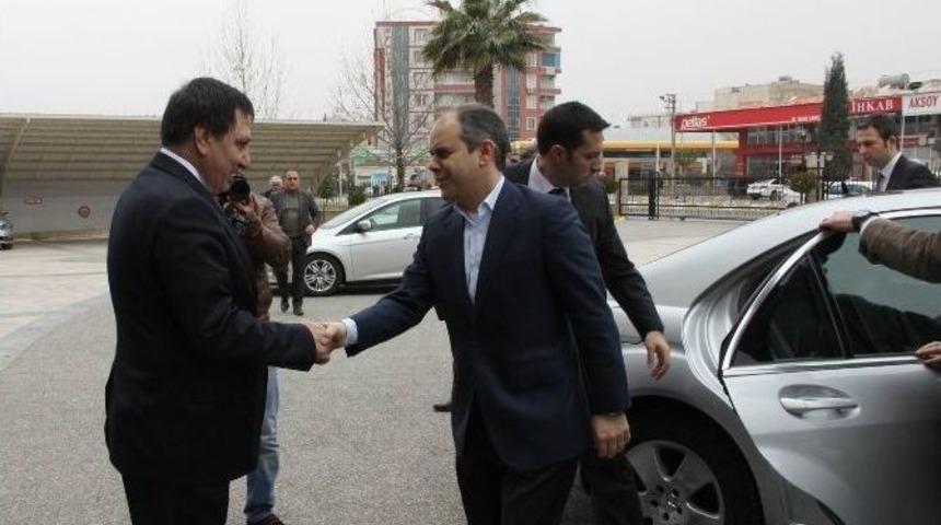 Bakan &Ccedil;ağatay Kılı&ccedil;: "ter&ouml;re Karşı En B&uuml;y&uuml;k Silahlarımızdan Biri Spordur"