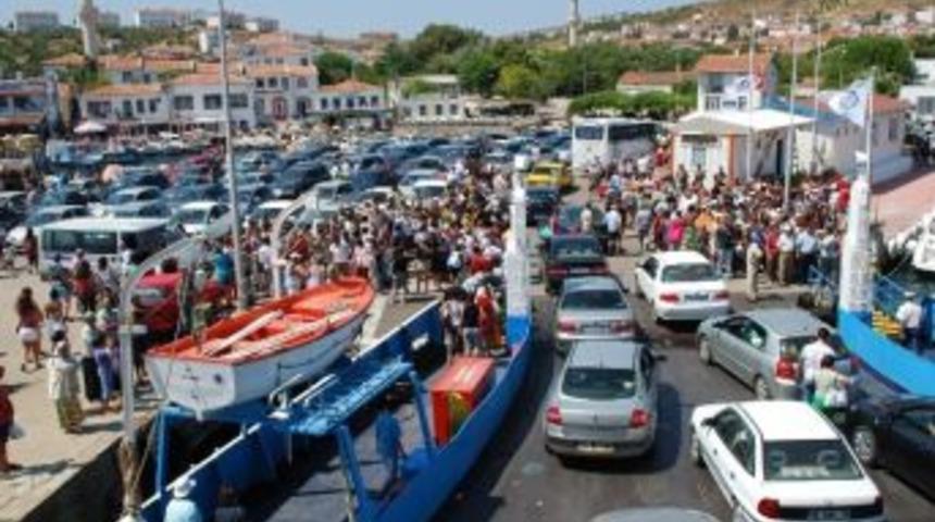 Bozcaada İskelesine Yeni D&uuml;zenleme