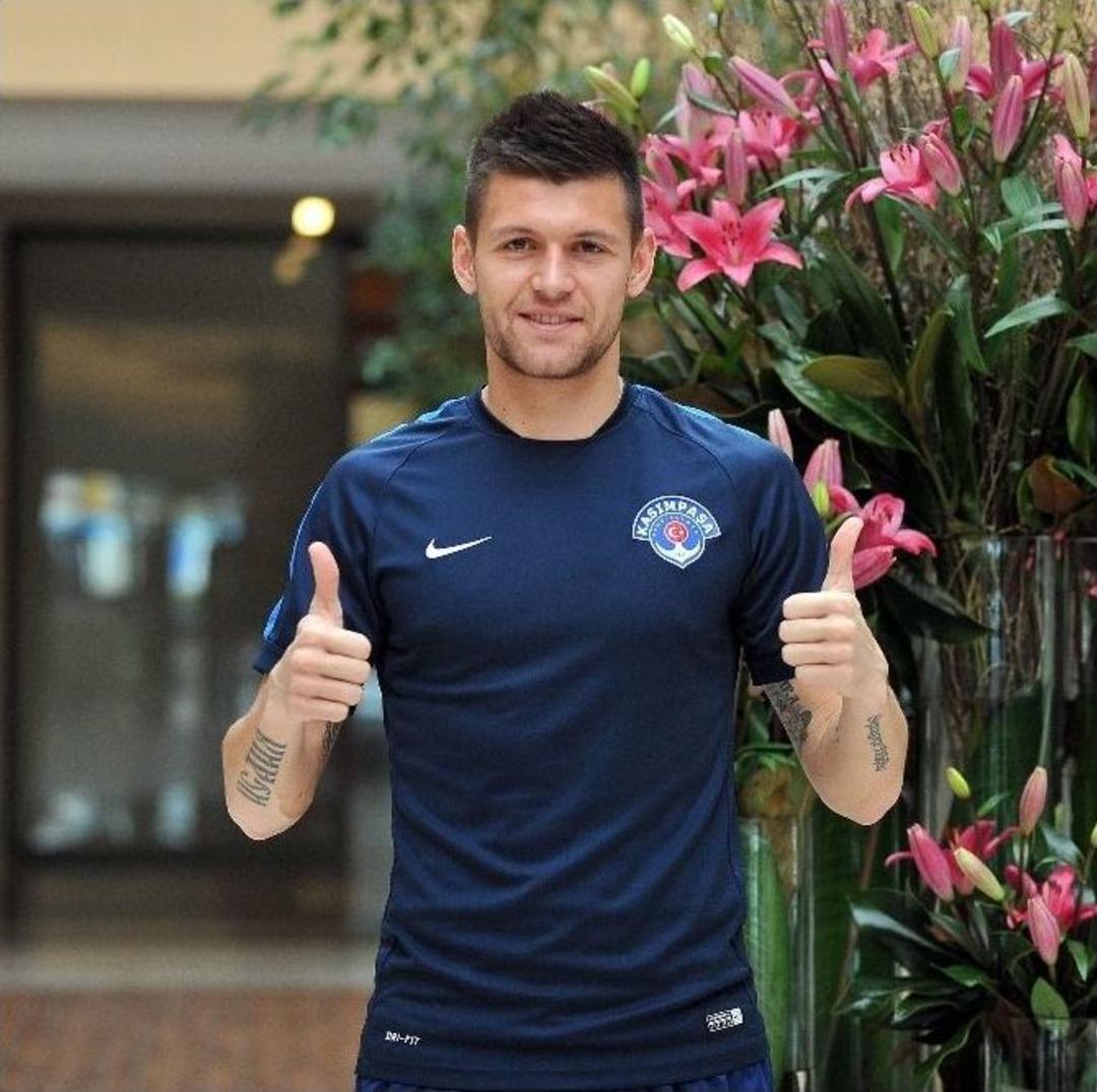 (&ouml;zel Haber) Popov: "kasımpaşa İle Avrupa&rsquo;da Oynamak İstiyorum&rdquo;