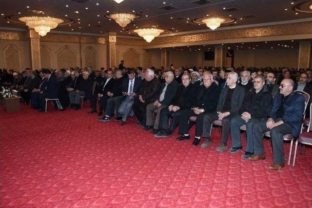 Gazeteci - Yazar Ahmet Taşgetiren Şanlıurfa’da Konferans Verdi