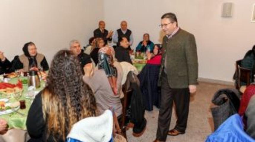 Altındağ’da Hava Karlı Kalpler Sıcacık