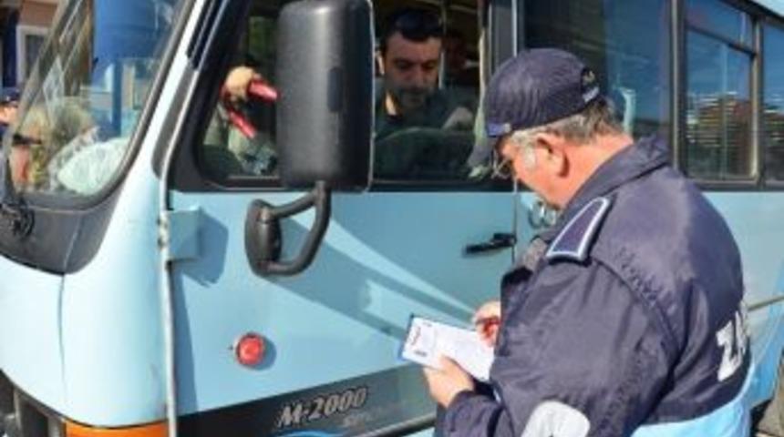 Zabıta Ekipleri Toplu Taşıma Ara&ccedil;larını Denetledi