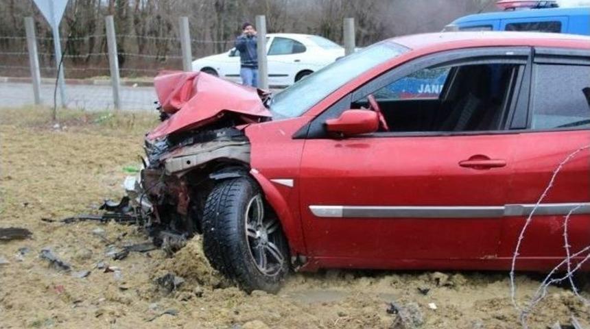 &Ccedil;aycuma&rsquo;da Trafik Kazası: 3 Yaralı