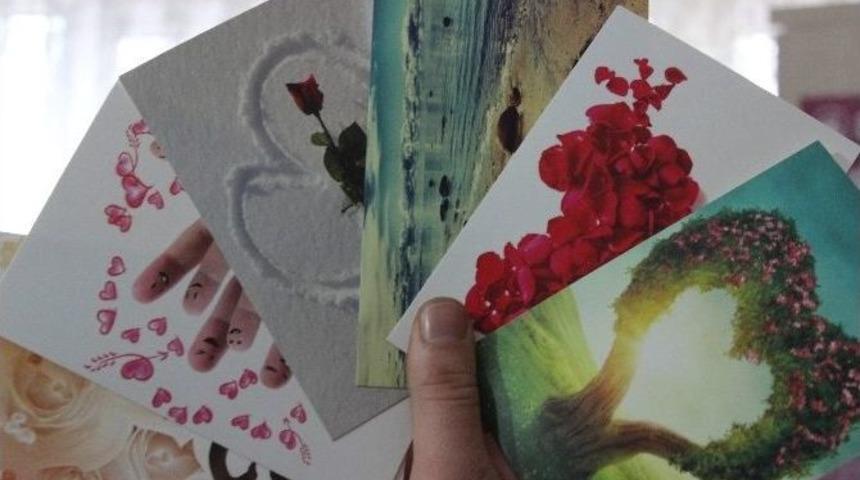 Posta Kartı Ptt&rsquo;den G&ouml;ndermesi Sevgililerden