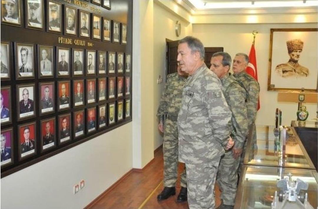 Genelkurmay Başkanı Orgeneral Akar, Sat Ve Sas Grup Komutanlıklarını Denetledi