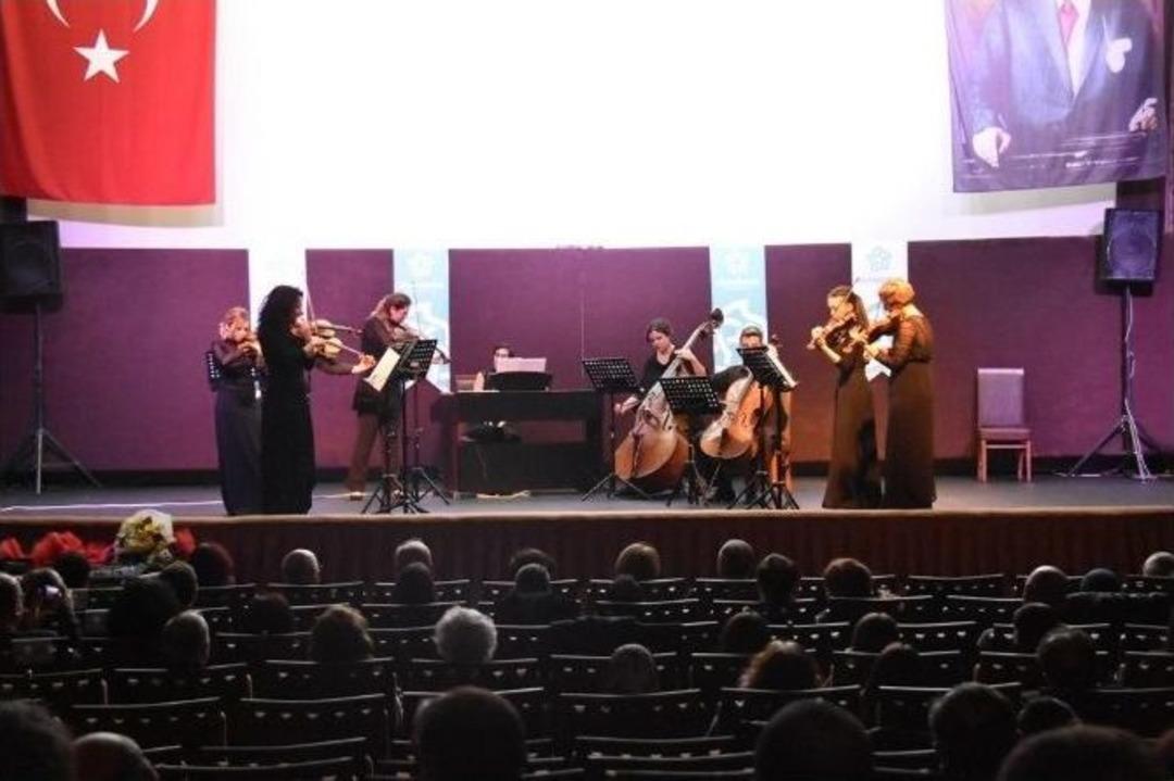 Bisanthe Oda M&uuml;ziği Festivali İstanbul Camerata Barok Konseriyle Başladı