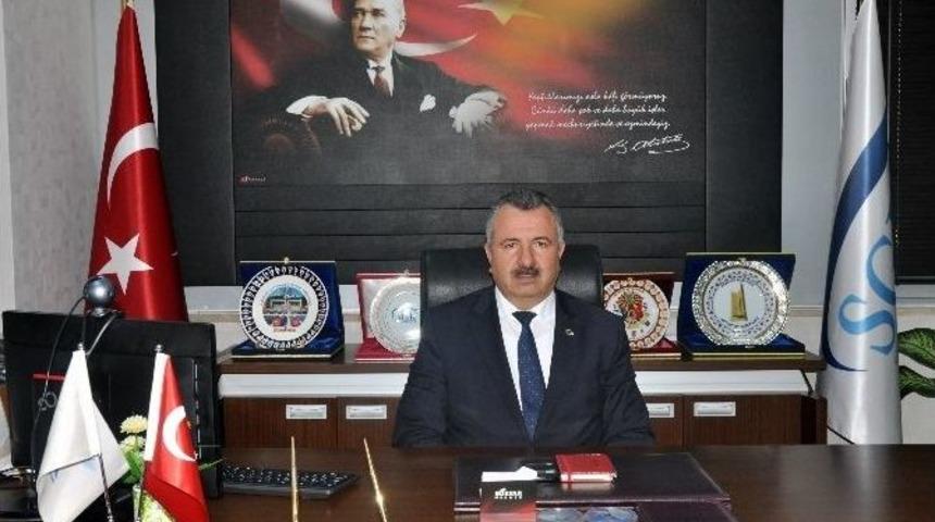 Hizmetli Olarak İşe Girdiği Kurumun Başına M&uuml;d&uuml;r Oldu