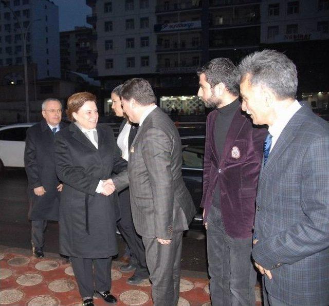 Bakan Sarı’dan Sur Müjdesi