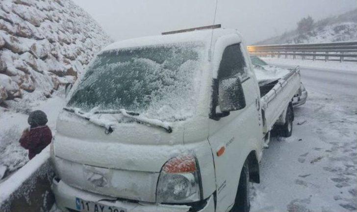 Bilecik’te Zincirleme Trafik Kazası G1