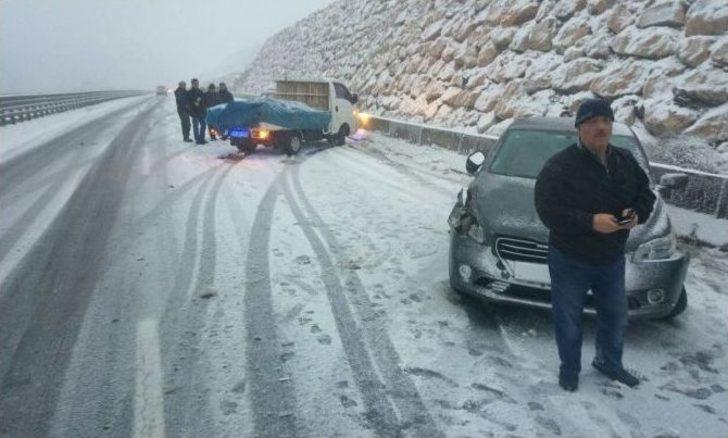 Bilecik’te Zincirleme Trafik Kazası G4
