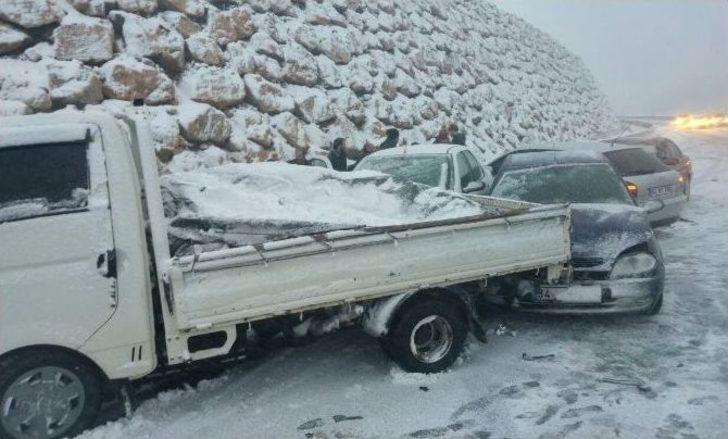 Bilecik’te Zincirleme Trafik Kazası G5