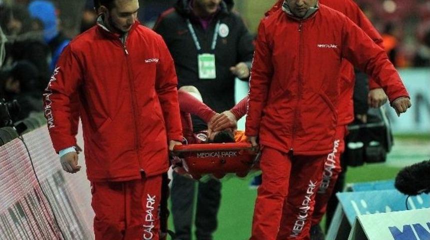 Galatasaray&rsquo;a Sinan G&uuml;m&uuml;ş&rsquo;ten K&ouml;t&uuml; Haber