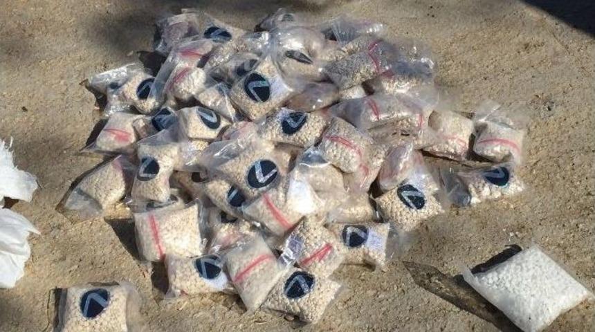 Antalya&rsquo;da Jandarmadan Uyuşturucu Operasyonu: 5 G&ouml;zaltı