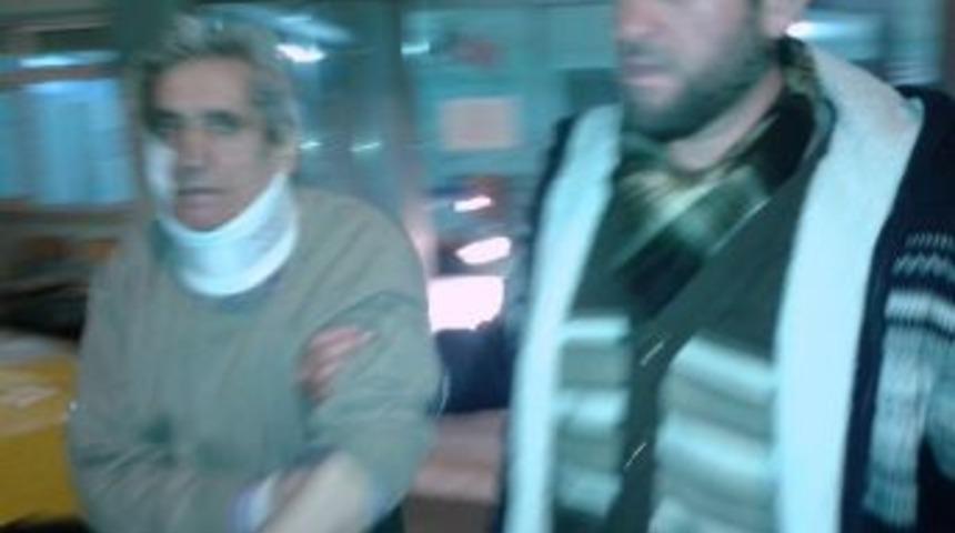 Otomobil Yaşlı Adama &Ccedil;arptı