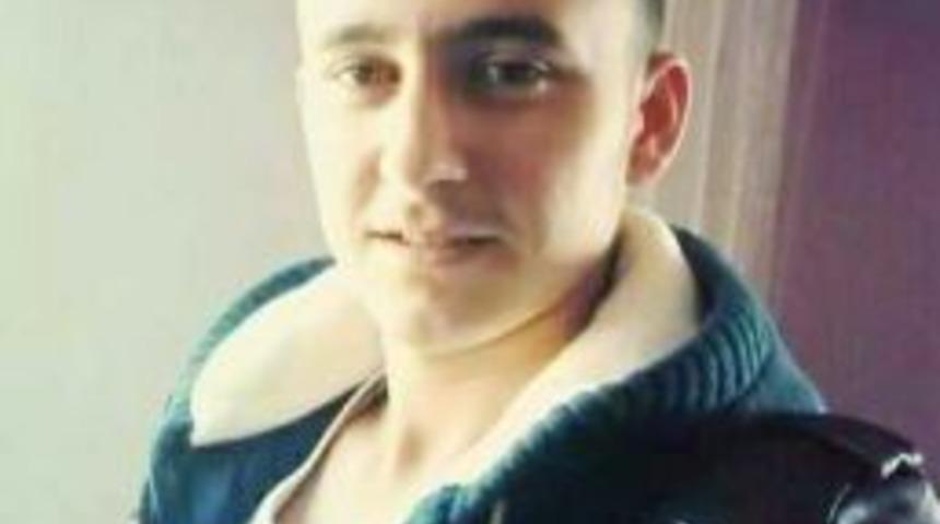 Liseli Gen&ccedil; İntihar Etti