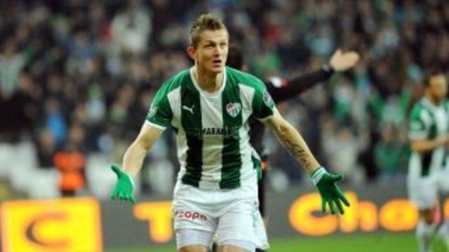 Necıd Kariyerinin En Golcü Sezonunu Yaşıyor