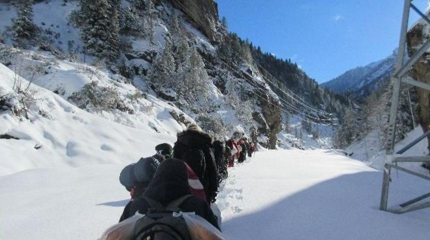 Gezginler&rsquo;den Yaylada Kış Safarisi