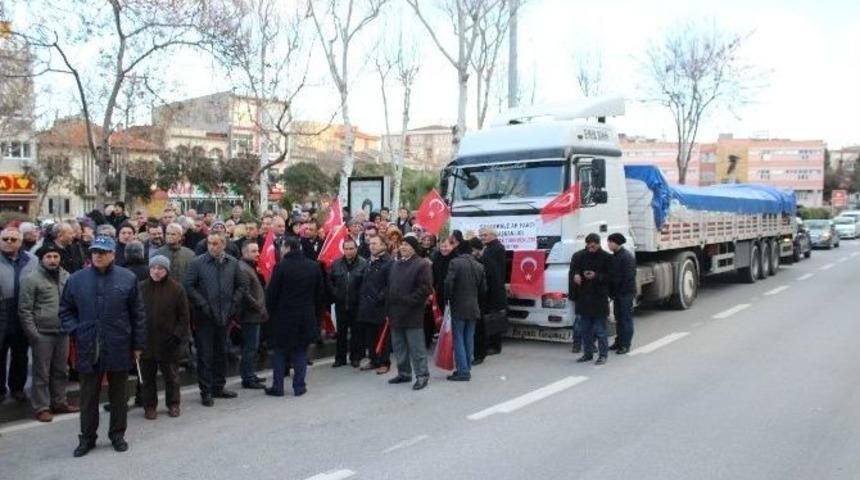 Ak Parti &Ccedil;anakkale İl Teşkilatından Bayırbucak T&uuml;rkmenleri&rsquo;ne Yardım Tırı
