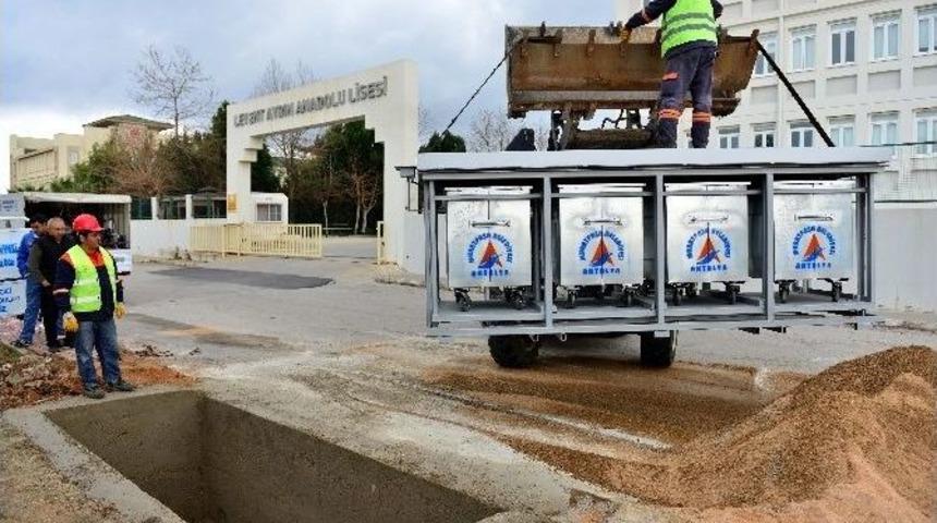 Muratpaşa&rsquo;dan Ermenek Mahallesi&rsquo;ne Yeraltı Konteyneri