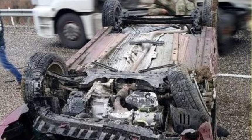 Takla Atan Otomobilden Burnu Bile Kanamadan &Ccedil;ıktı