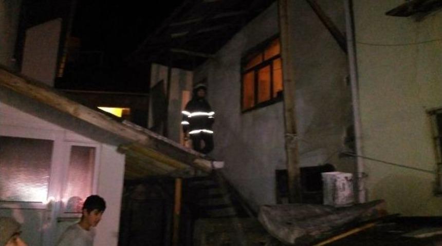 İskilip&rsquo;te Baca Yangını