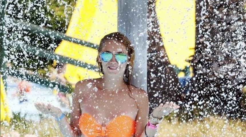 Antalya&rsquo;da Rus Pazarında B&uuml;y&uuml;k D&uuml;ş&uuml;ş