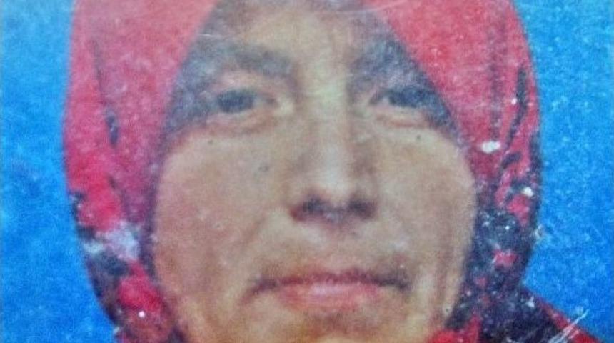 Demirci’de Bir Kadın Ölü Bulundu