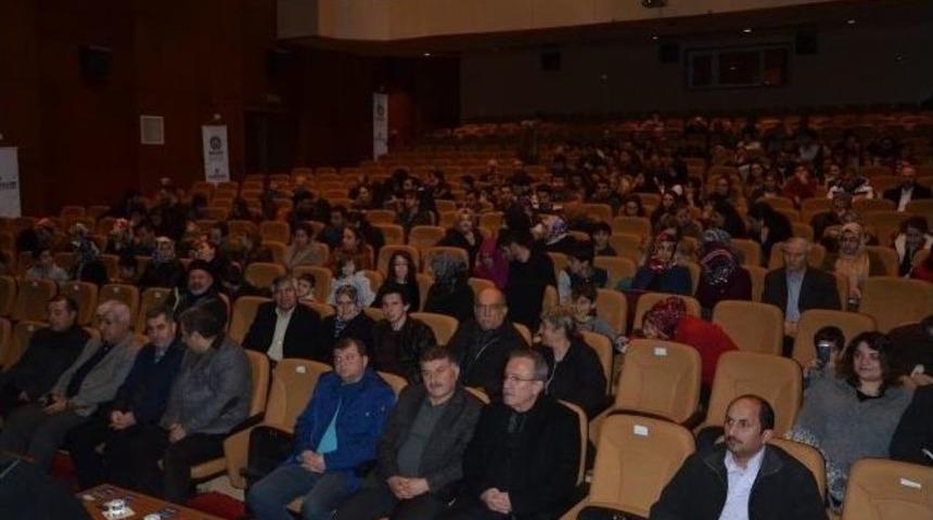 &lsquo;bir Şubat Evi&rsquo;, Malatya&rsquo;da Sahnelendi