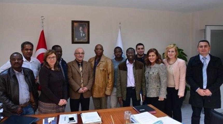 Maski&rsquo;nin Konuğu Zimbabwe