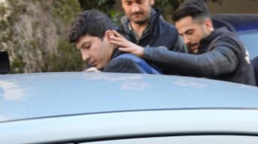 İki Kişiyi İnfaz Eden Ş&uuml;pheli Adliyeye Sevk Edildi