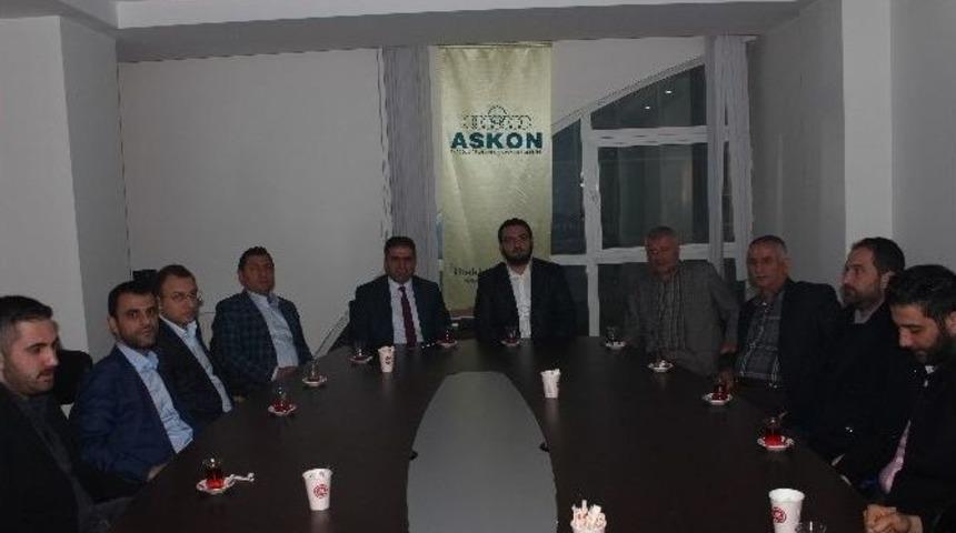 Milletvekili Fırat, Gen&ccedil; Askon &Uuml;yeleriyle Biraraya Geldi