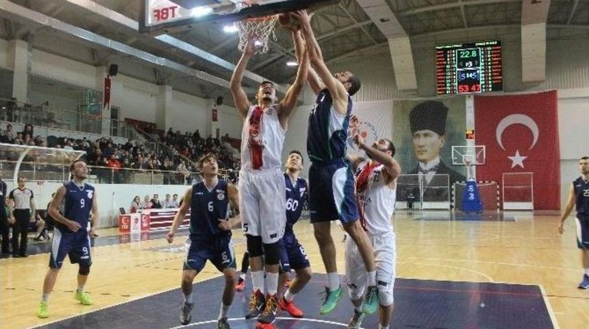 Yalova Group Belediyespor R&ouml;vanşı Aldı