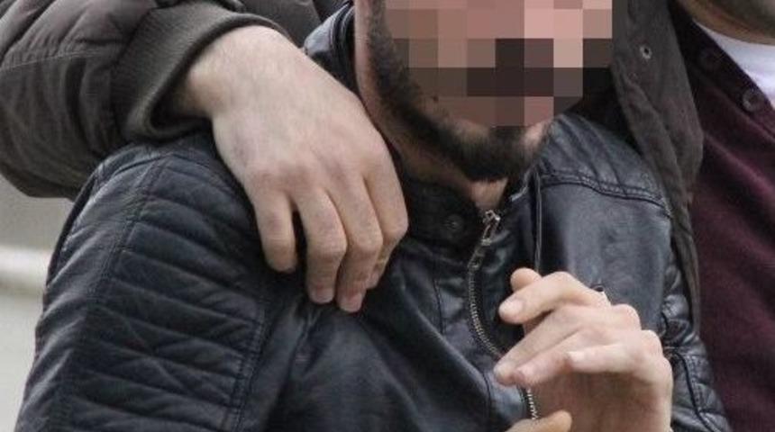 Uyuşturucu Haplarla Yakalanan 2 Kişi Tutuklandı