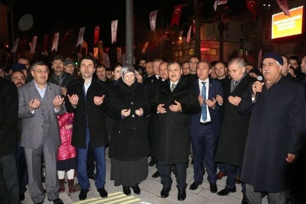 Bayırbucak T&uuml;rkmenleri Yardım Tırı&rsquo;na İki Bakanlı Uğurlama