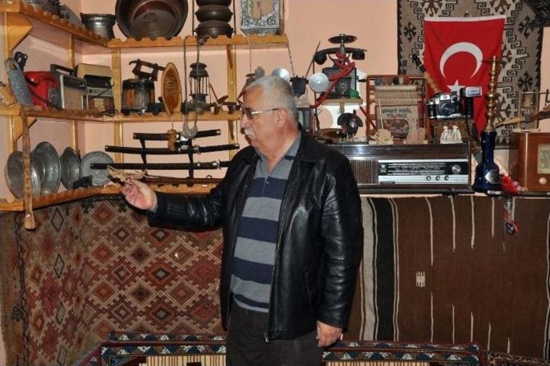 İlkokul M&uuml;d&uuml;r&uuml;, Evini M&uuml;zeye &Ccedil;evirdi