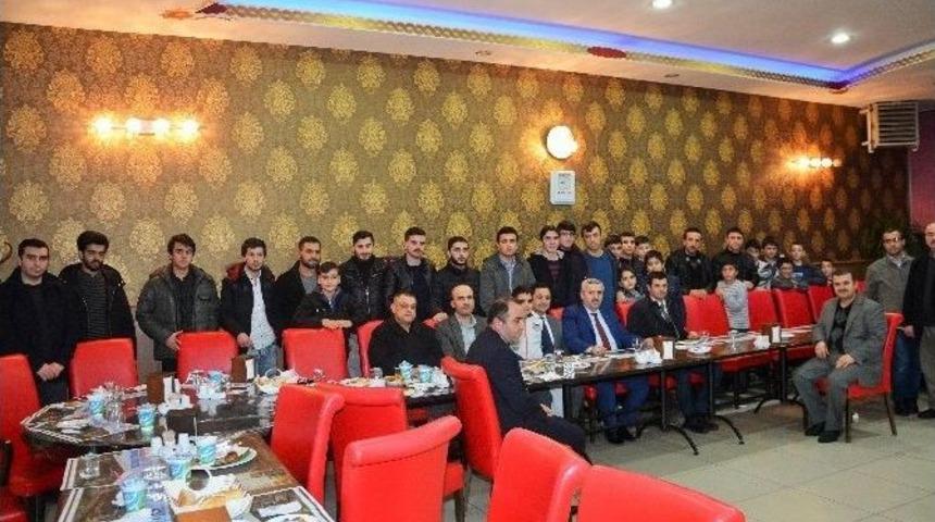 Başkan Baran, &Ouml;ğrenciler İle Bir Araya Geldi