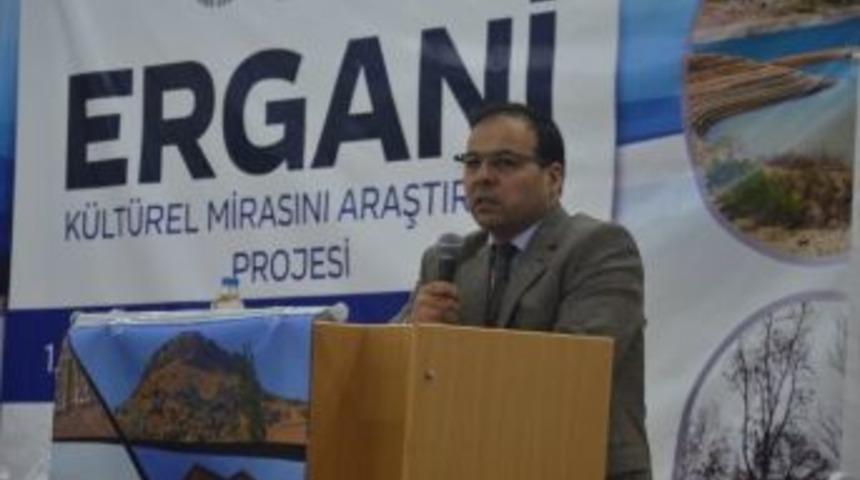 Ergani&rsquo;de K&uuml;lt&uuml;r Ve Turizm &Ccedil;alıştayı D&uuml;zenlendi