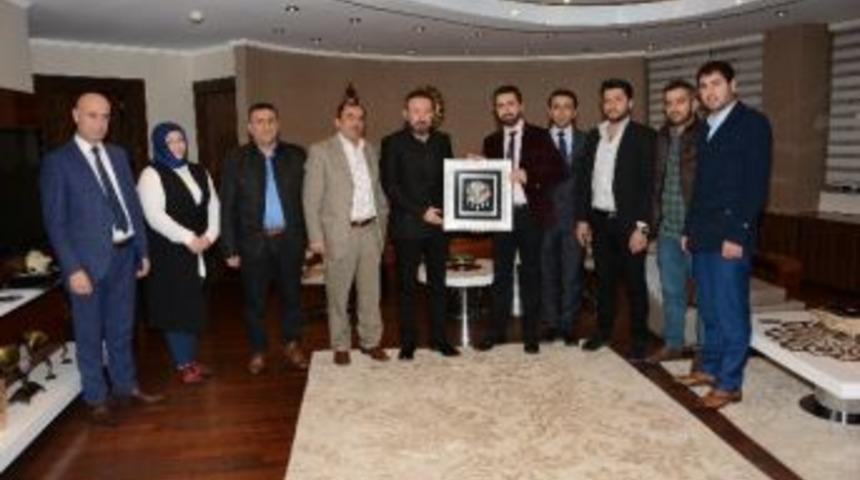 Vanlılar&rsquo;dan Başkan Doğan&rsquo;a Ziyaret