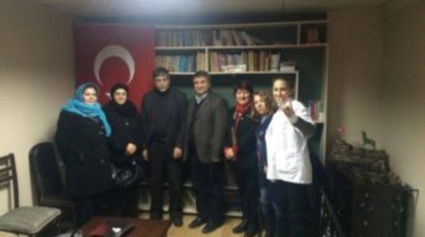 Mhp&rsquo;li Kadınlardan Esnaf Ziyareti