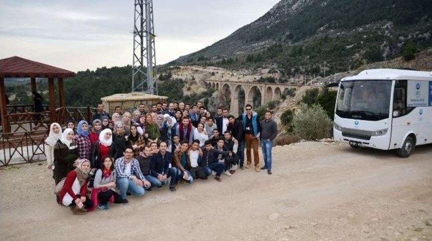 Suriye Ve Iraklı &Ouml;ğrenciler Karaisalıda