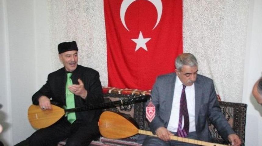 Aşıklar Bilecik&rsquo;te Erzurumlularla Buluştu