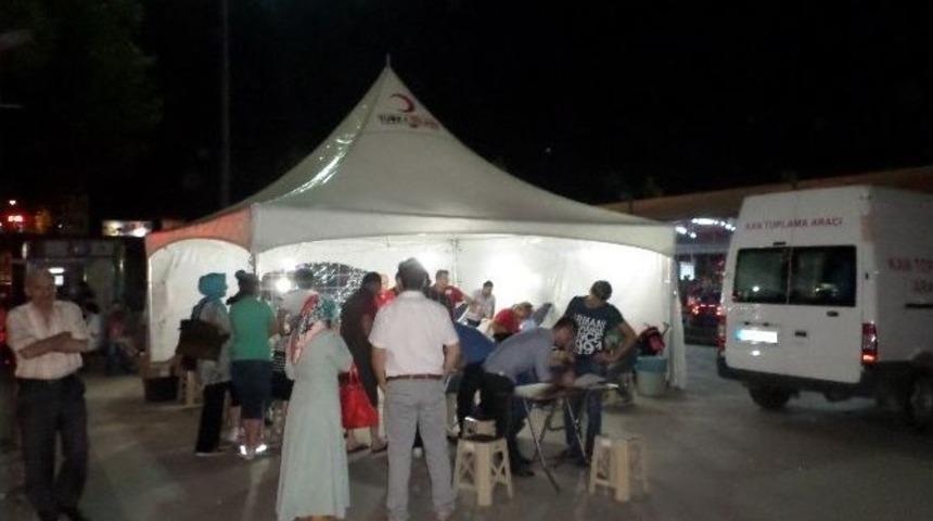 (&ouml;zel Haber) Kızılay Sakarya Şube Başkanı Ahmet İşg&uuml;zar 2015 Yılını Değerlendirdi