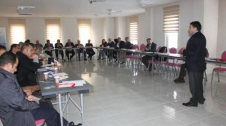 Van&rsquo;da &lsquo;y&ouml;netimde Yeni Yaklaşımlar Ve Motivasyon&rsquo; Eğitimi