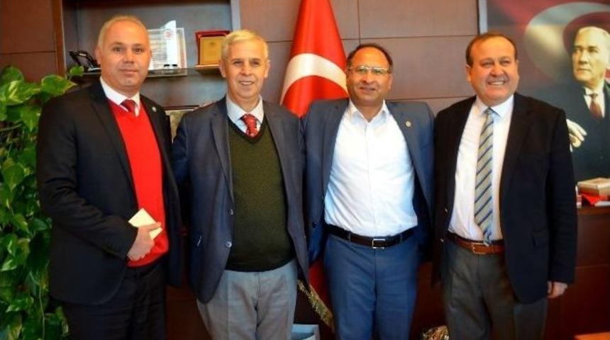 Tbmm Katip &Uuml;yesi Chp İzmir Milletvekili &Ouml;zcan Pur&ccedil;u&rsquo;dan Memleketi S&ouml;ke&rsquo;ye Ziyaret