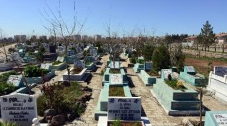 Belediyeden &lsquo;pkk Şehitliği&rsquo; Haberlerine Yalanlama