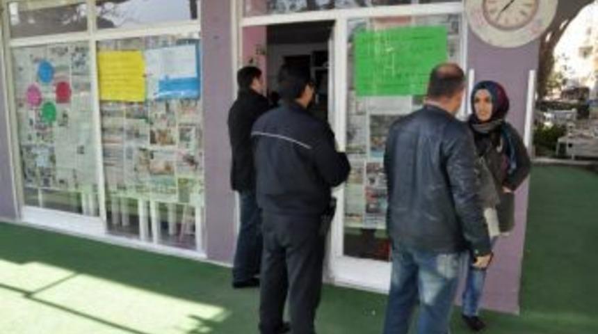 Dolandırılan Esnaf D&uuml;kkanı Yakmak İstedi