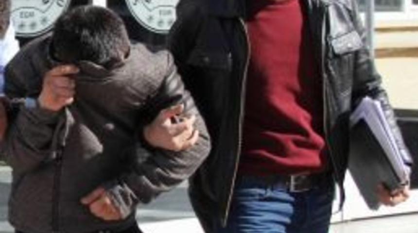 Sahte Parayı Bozdurmak İsterken Dayak Yiyerek Hastanelik Oldu