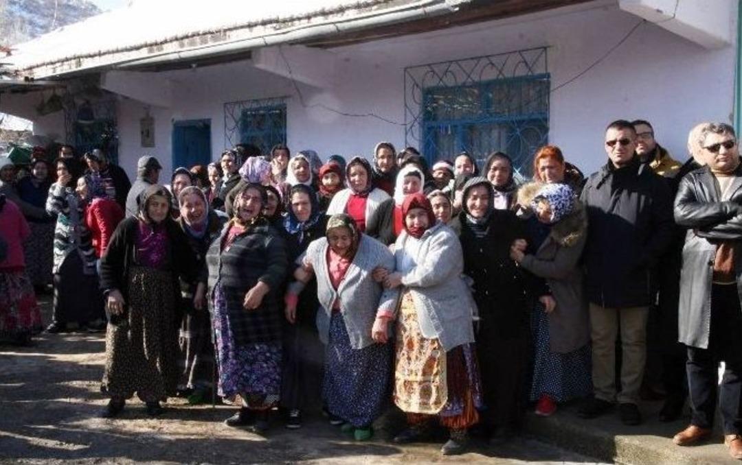 Adana&rsquo;da Kazada &Ouml;len Cumhuriyet Savcısı, Memleketi Yozgat&rsquo;ta Toprağa Verildi