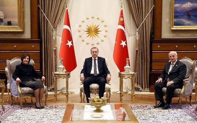 Cumhurbaşkanı Erdoğan, Kktc Cumhuriyet Meclisi Başkanı Siber’i Kabul Etti